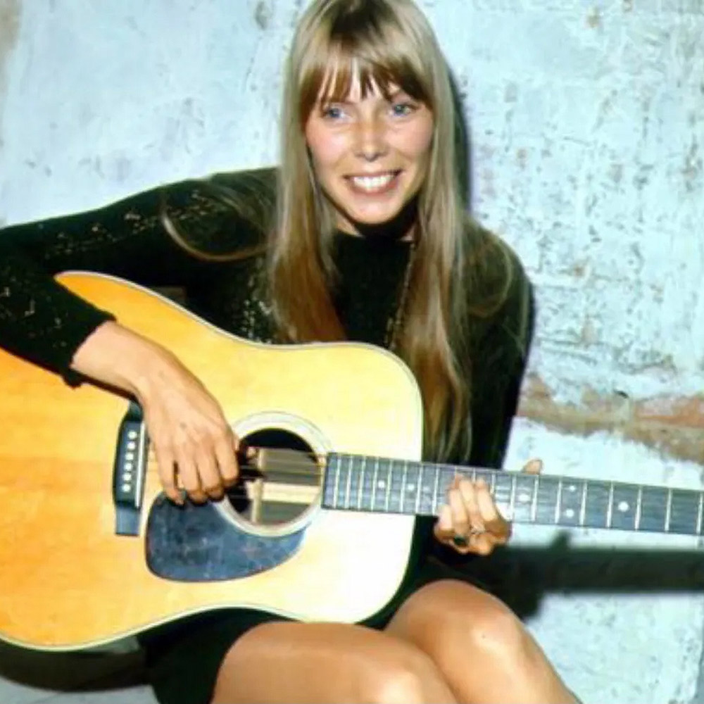 Joni_Mitchell_-_1000x1000