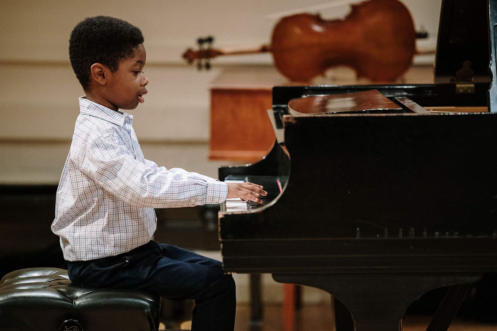 Jobi_-_1680x1120_-_April_Renae