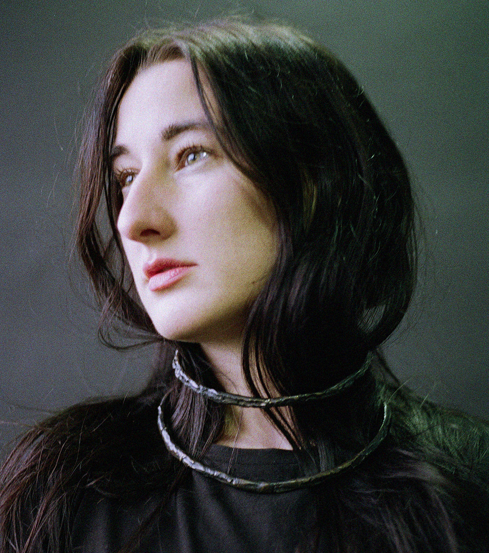 Zola_Jesus_1570x1776