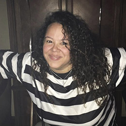 Angie_Howell_260x260