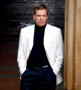 Max_Barros_cropped_and_resized